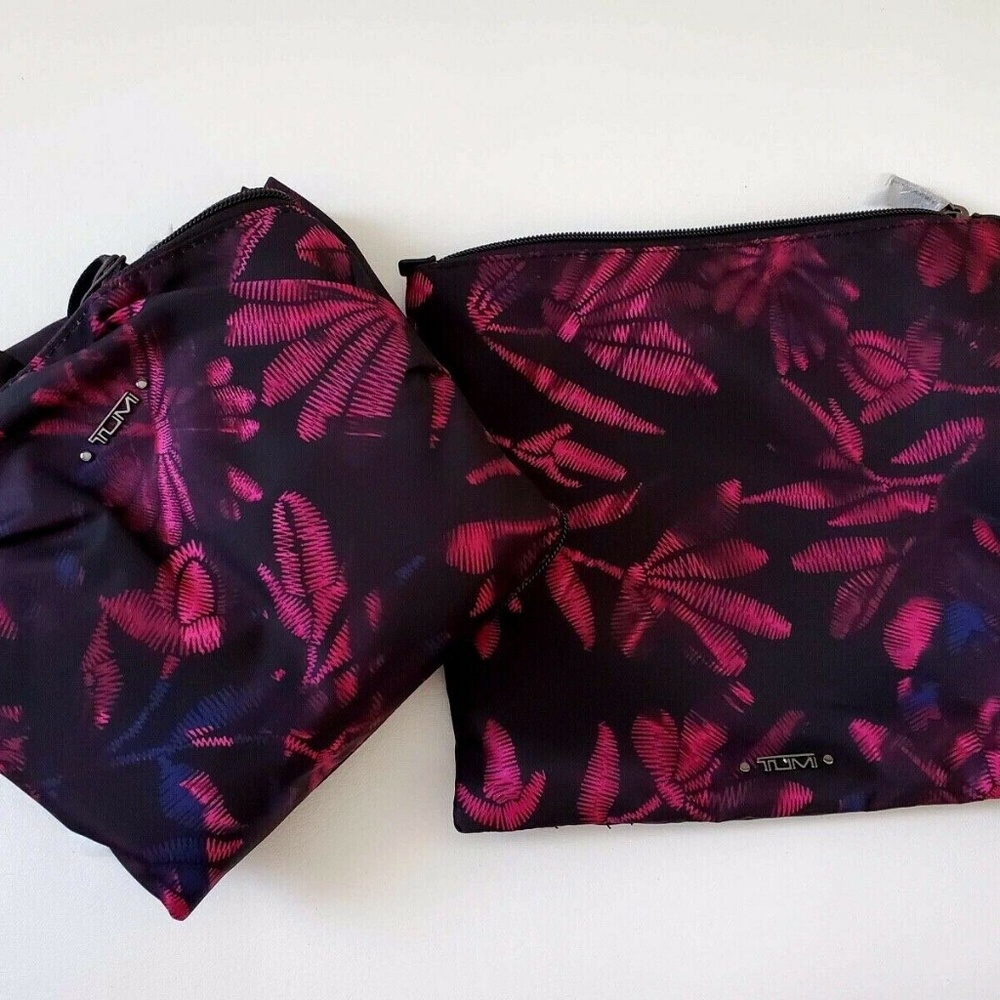 NEW TUMI 2pcs Floral Foldable Travel Backpack Bag - Picture 5 of 8